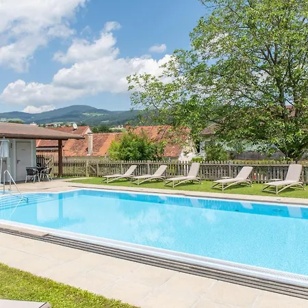 Couette-café Caecilia 3*