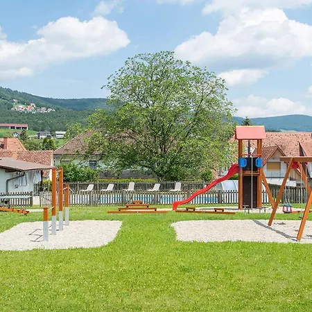 Couette-café Caecilia Poellau