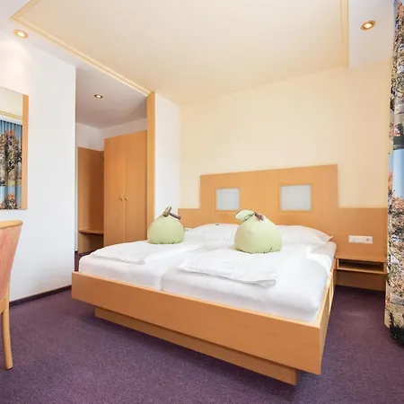 فندق مبيت وإفطار Caecilia